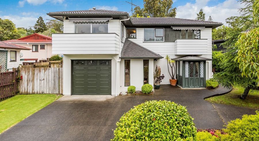  at 25 Spinella Drive, Bayview, North Shore City, Auckland