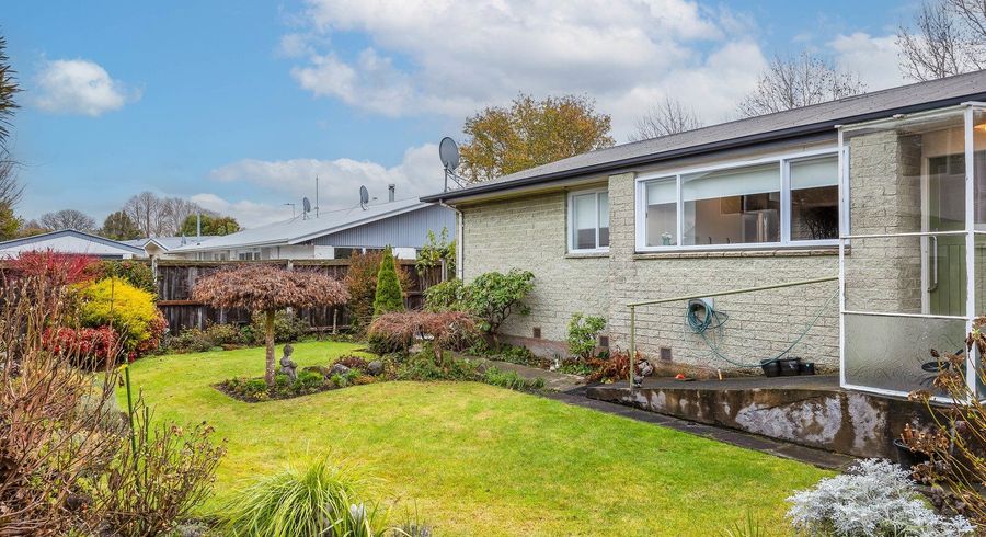  at 1/5 Chislehurst Place, Bryndwr, Christchurch