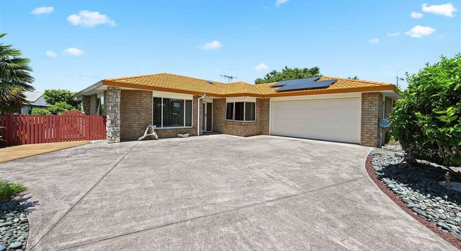  at 10 Anchor Close, Flagstaff, Hamilton