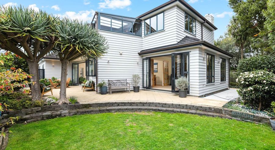  at 2/11 Kitirawa Road, Remuera, Auckland City, Auckland
