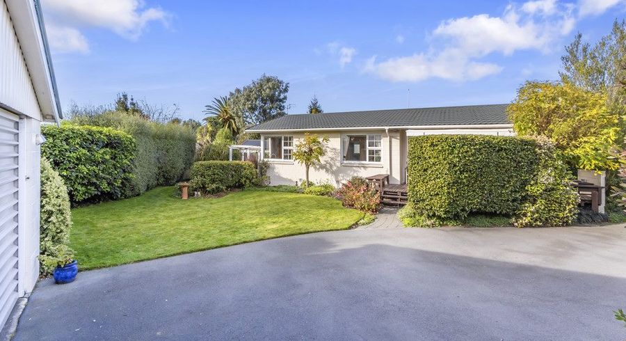  at 6 Sonia Place, Casebrook, Christchurch