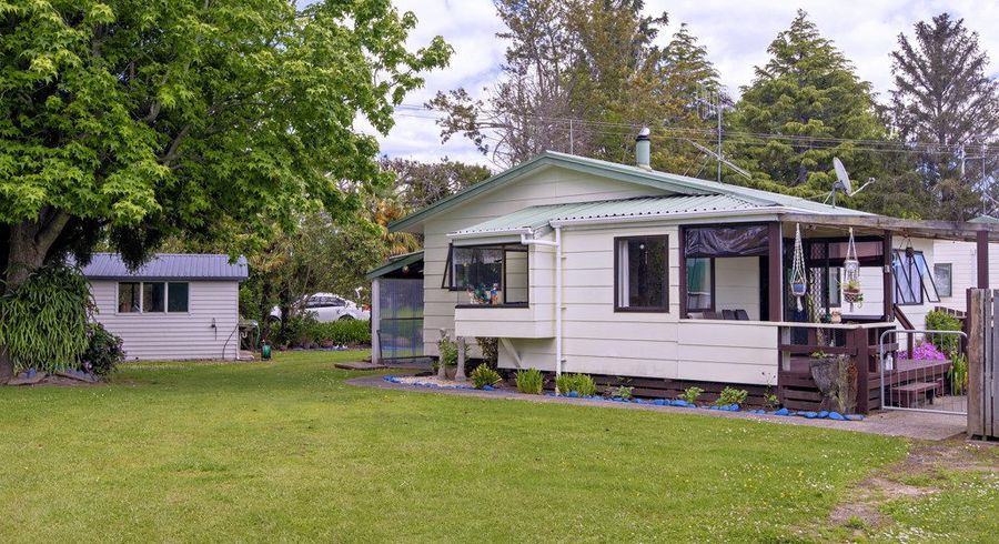  at 37 Otara Road, Otara