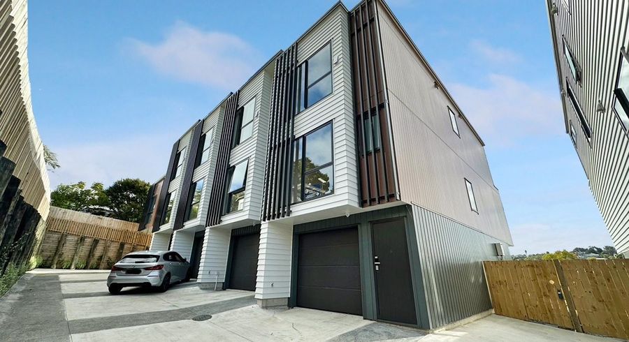  at 4/28 Ludlow Terrace, Totara Vale, North Shore City, Auckland