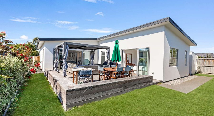  at 118 Chinnerys Road, Woodend, Woodend