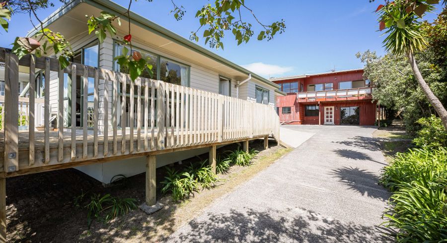  at 25 Nui Mana Place, Te Atatu South, Waitakere City, Auckland