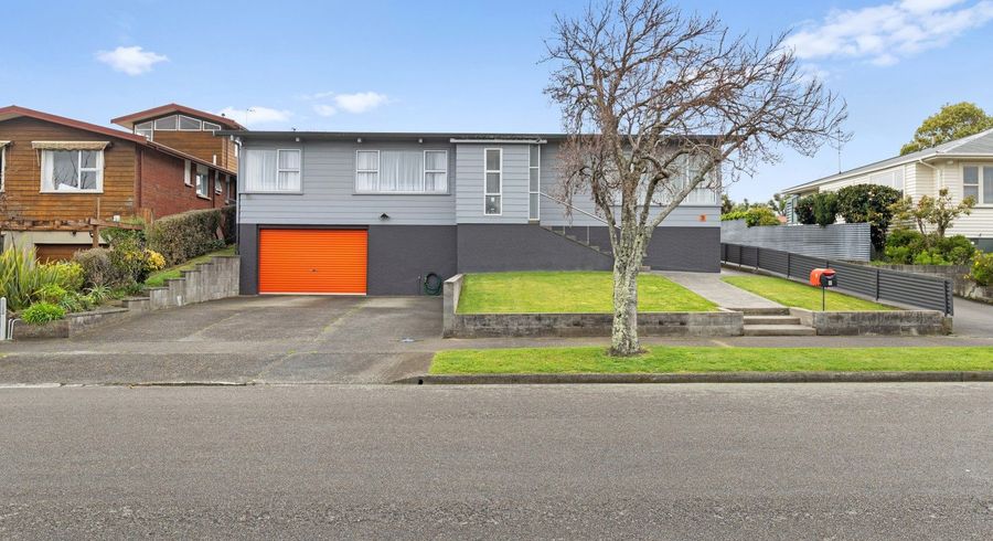  at 9 Hampden Street, Awapuni, Palmerston North, Manawatu / Whanganui