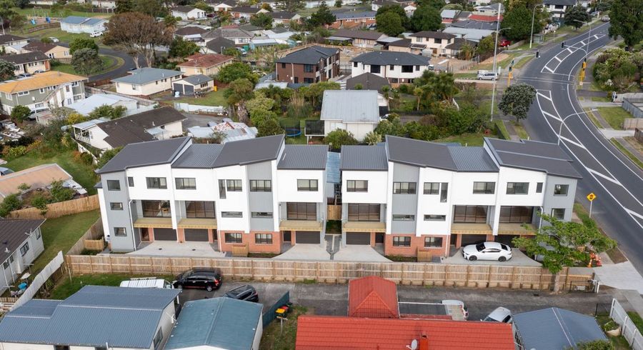 at 723D Massey Road, Mangere, Manukau City, Auckland