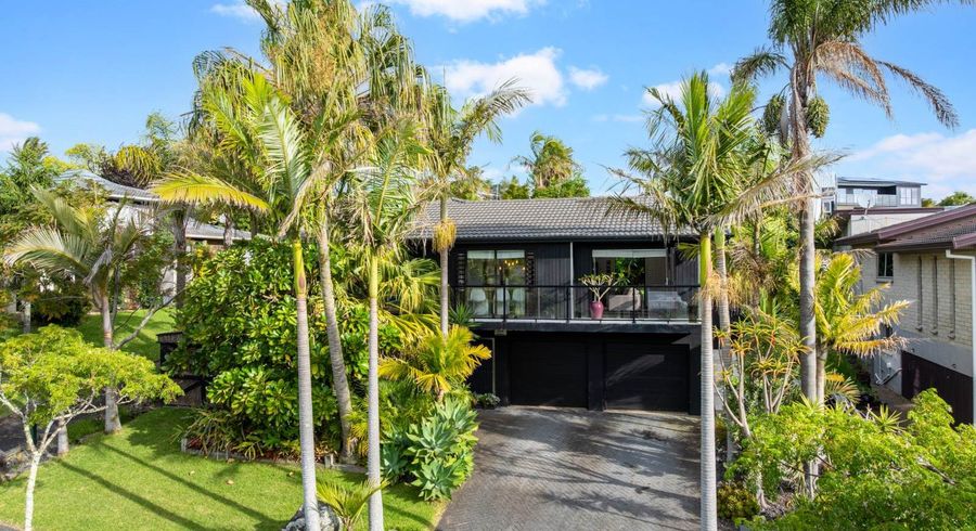  at 158 Fisher Parade, Farm Cove, Manukau City, Auckland