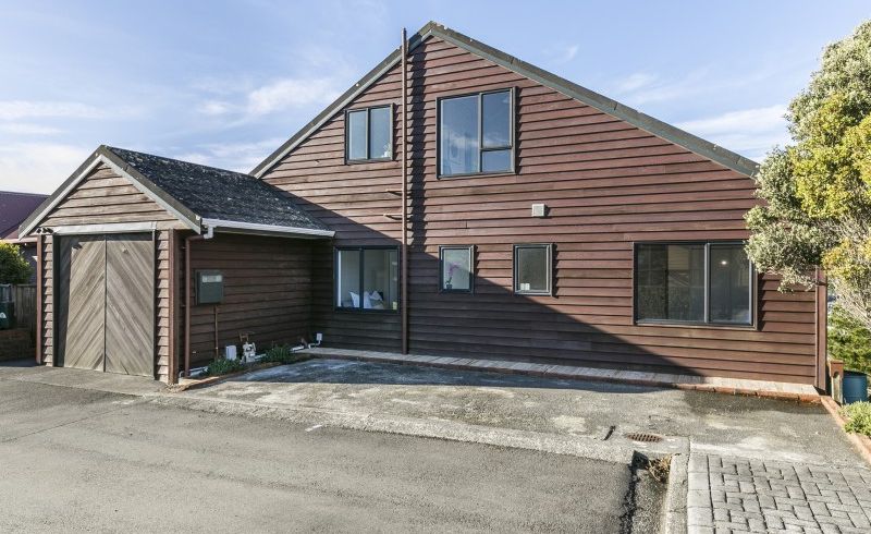  at 10 Peter Button Place, Johnsonville, Wellington