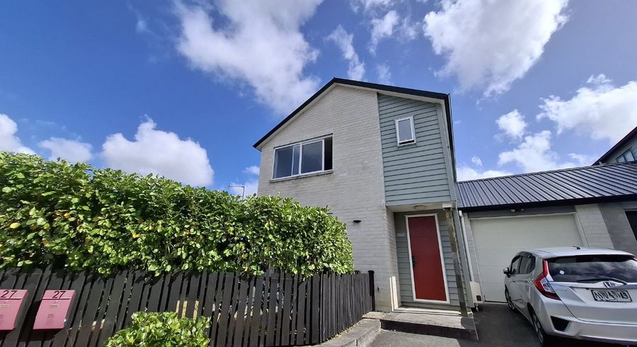 at 27c Westgate Drive, Westgate, Waitakere City, Auckland