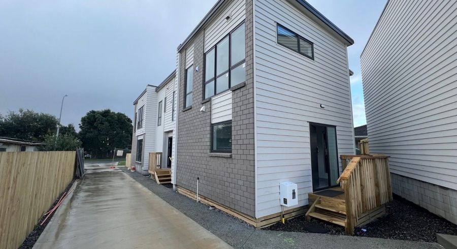  at 3/27 Wentworth Avenue, Papatoetoe, Manukau City, Auckland