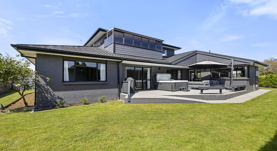  at 40 Heta Road, Highlands Park, New Plymouth, Taranaki