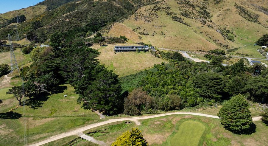  at 326 South Makara Road, Karori, Wellington, Wellington