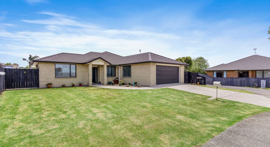  at 10 Drumkeen Place, Rosehill, Papakura