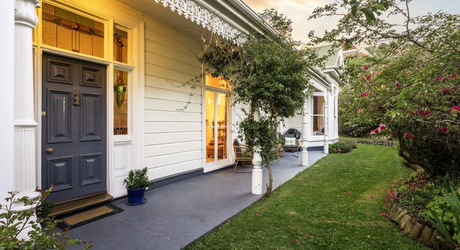  at 14 Highgate, Belleknowes, Dunedin, Otago