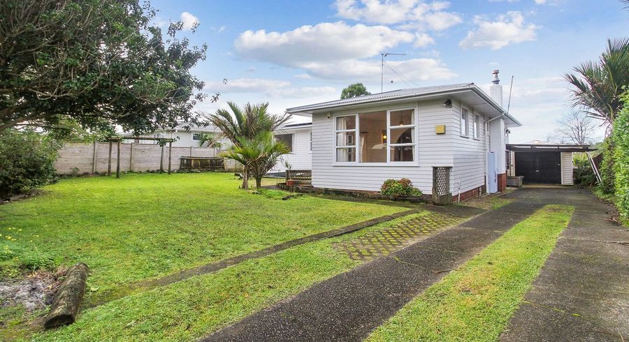  at 3 Ngatoa Place, Glenfield, Auckland