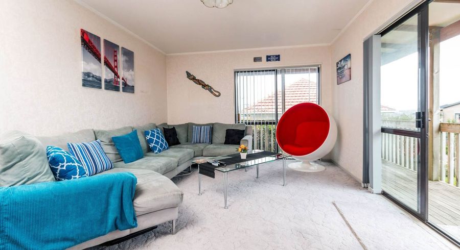  at 1/4180 Great North Road, Glendene, Waitakere City, Auckland