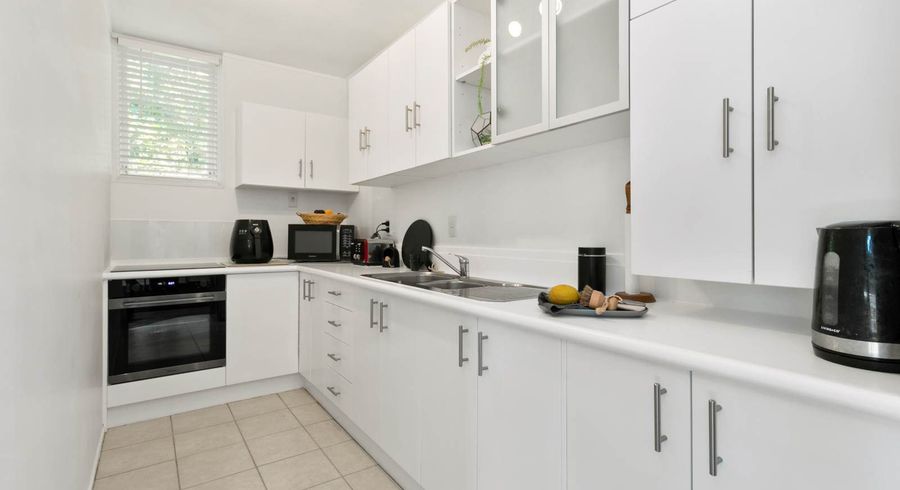  at 3/24A Landscape Road, Mount Eden, Auckland City, Auckland