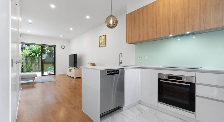  at 12/26 Springvale Drive, Albany, North Shore City, Auckland