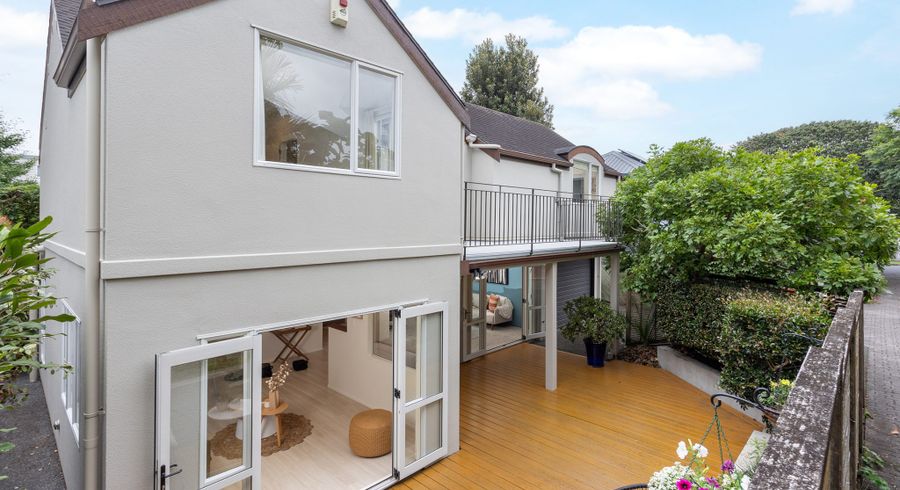  at 32B Horoeka Avenue, Mount Eden, Auckland City, Auckland