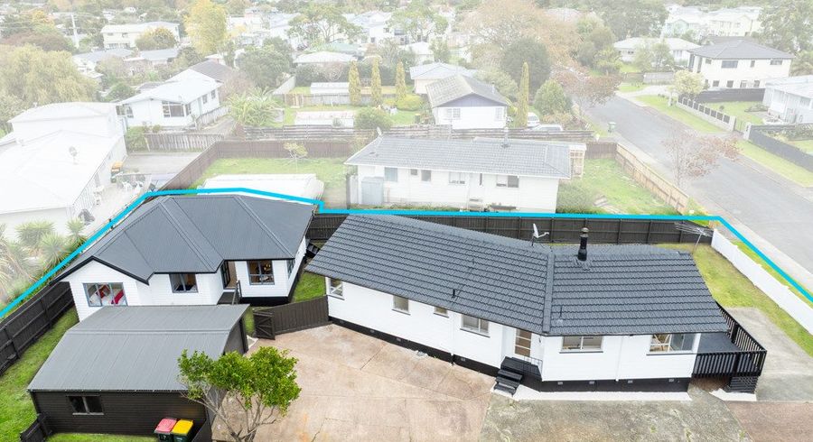  at 11 Murillo Place, Henderson, Waitakere City, Auckland