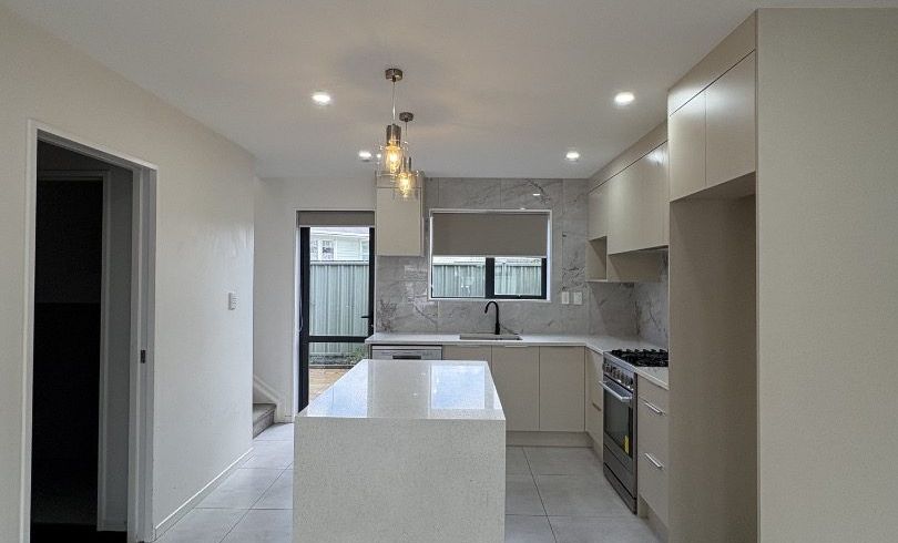  at 3/7 Tairere Crescent, Rosehill, Papakura, Auckland