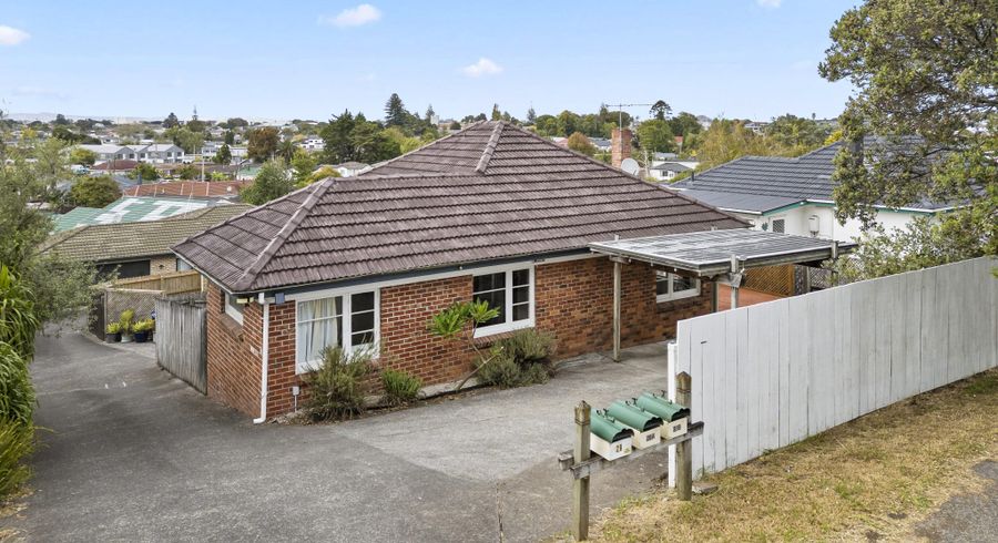  at 28 Hillcrest Road, Papatoetoe, Manukau City, Auckland