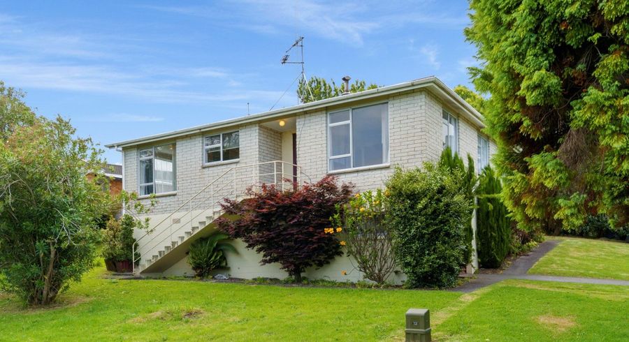  at 20 Arawata Avenue, Welcome Bay, Tauranga