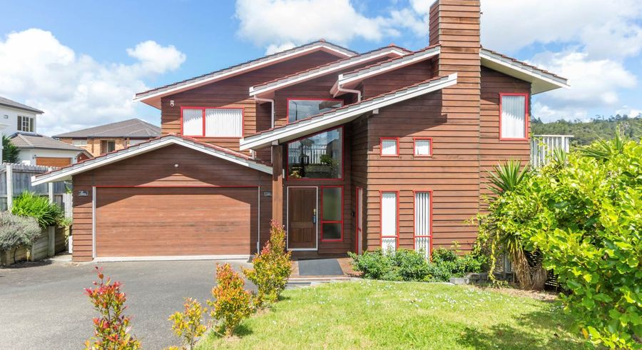  at 14 Cuthill Close, Albany, Auckland