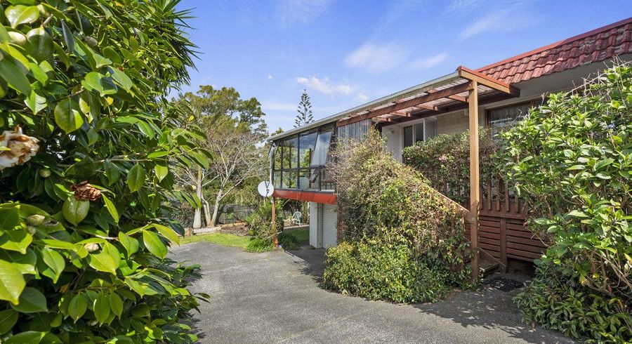  at 52B Manuka Road, Glenfield, North Shore City, Auckland