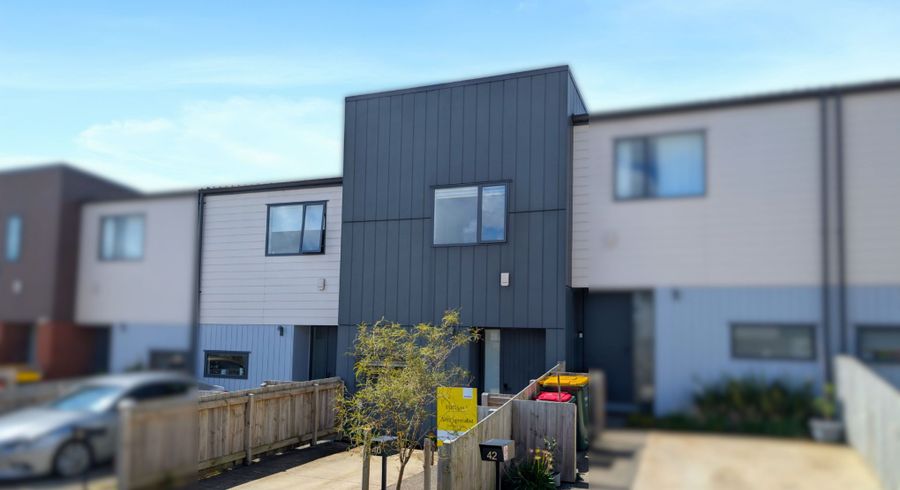  at 40 Clay Works Lane, New Lynn, Waitakere City, Auckland