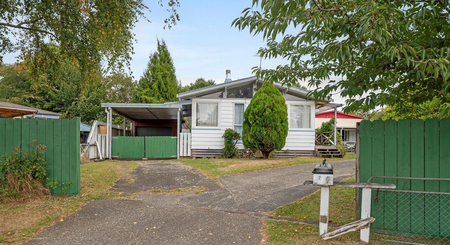  at 7 Liane Place, Mangakakahi, Rotorua