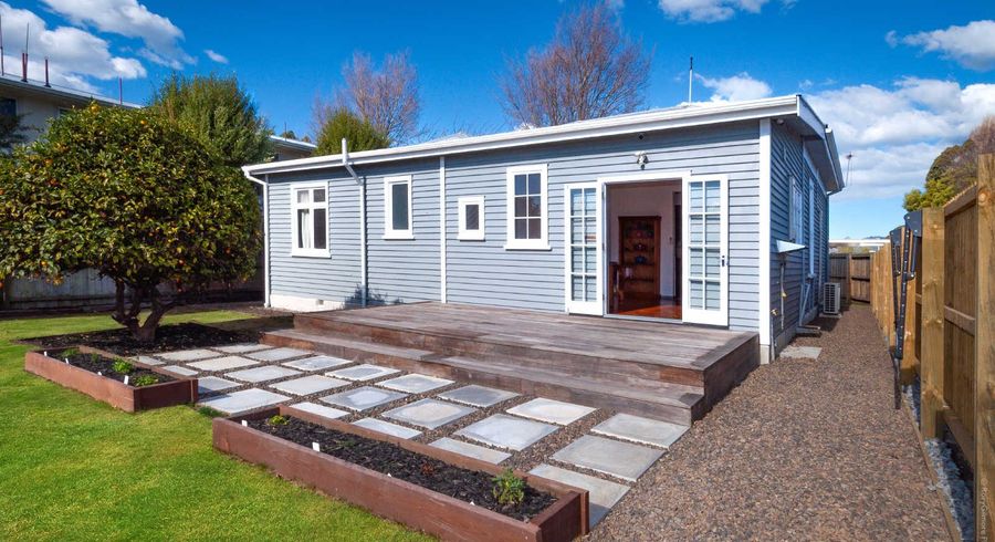  at 82 Main South Road, Sockburn, Christchurch