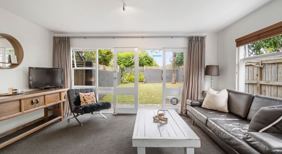 at 1/2 Mountain View Road, Western Springs, Auckland