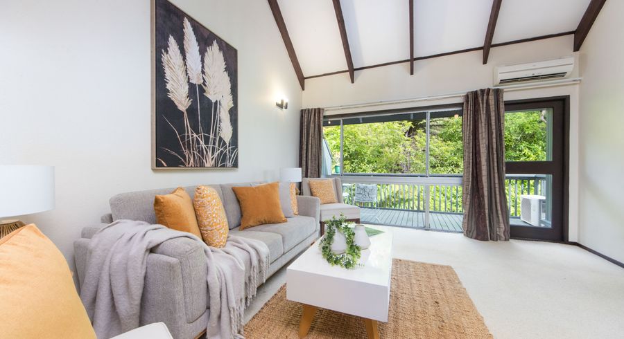  at 4/112 Coronation Road, Hillcrest, Auckland