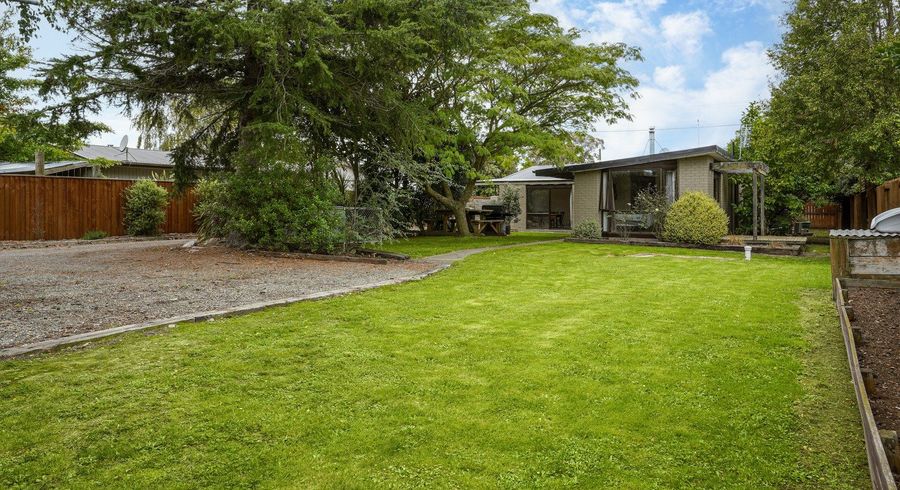  at 17 Canterbury Street, Ashley, Waimakariri, Canterbury
