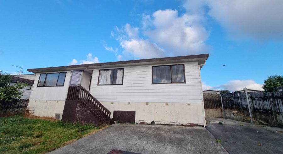  at 1/19 Silver Creek Road, Weymouth, Auckland