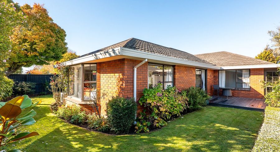  at 84B Memorial Avenue, Fendalton, Christchurch City, Canterbury