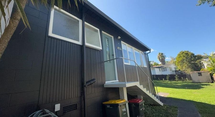  at 58B Peach Road, Glenfield, North Shore City, Auckland