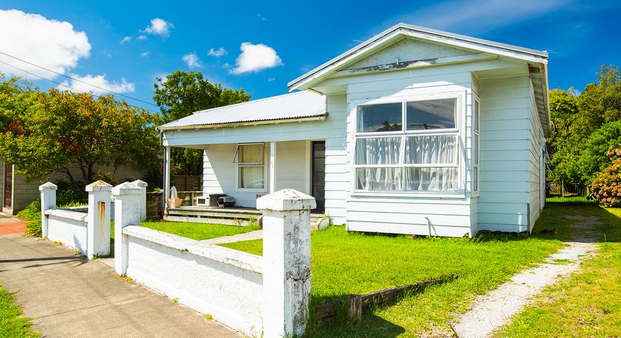  at 184 Cobden Street, Gisborne, Gisborne