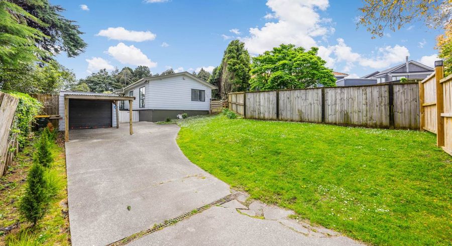  at 11 Peguero Place, Totara Heights, Manukau City, Auckland