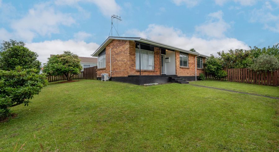  at 8 Emerald Place, Chartwell, Hamilton, Waikato