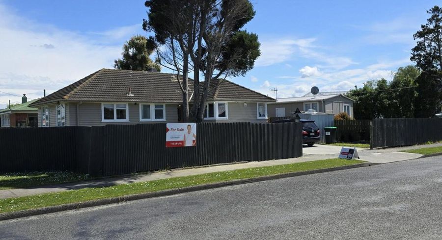  at 33 Lister Crescent, Maraenui, Napier