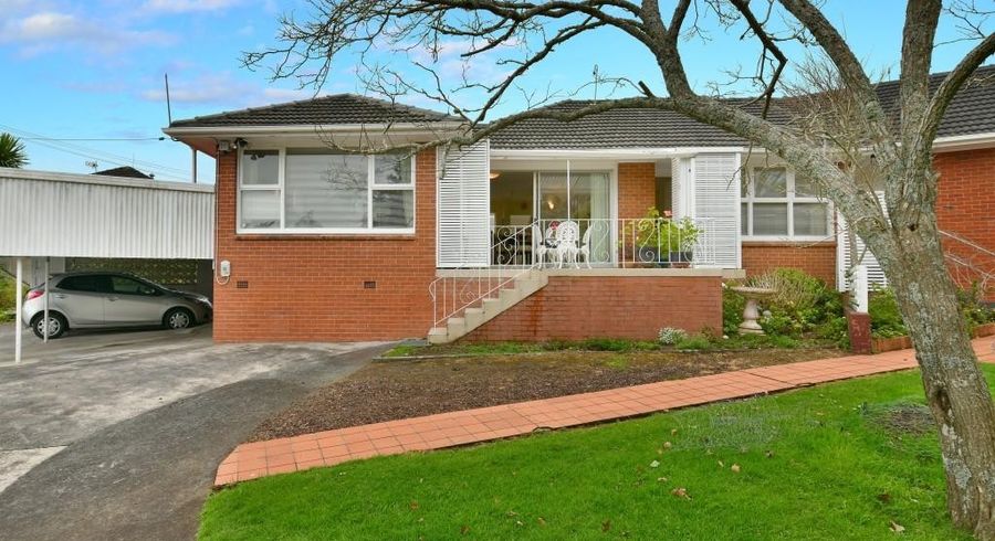  at 1/14 Dorchester Street, Meadowbank, Auckland