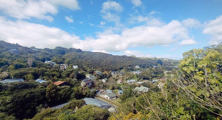  at 75b Airlie Road, Plimmerton, Porirua, Wellington