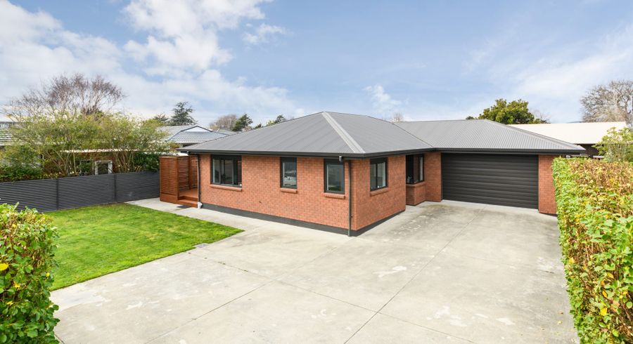  at 702 Pioneer Highway, Takaro, Palmerston North