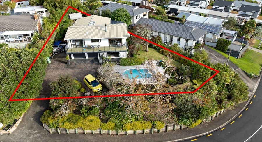 at 10 Glenvar Road, Torbay, North Shore City, Auckland