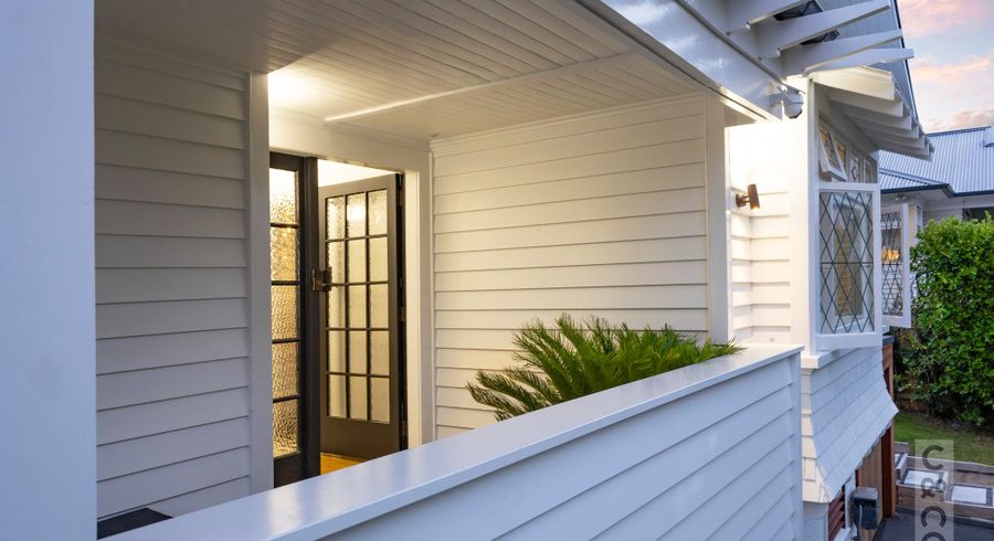  at 56 Queen Street, Riverhead, Riverhead