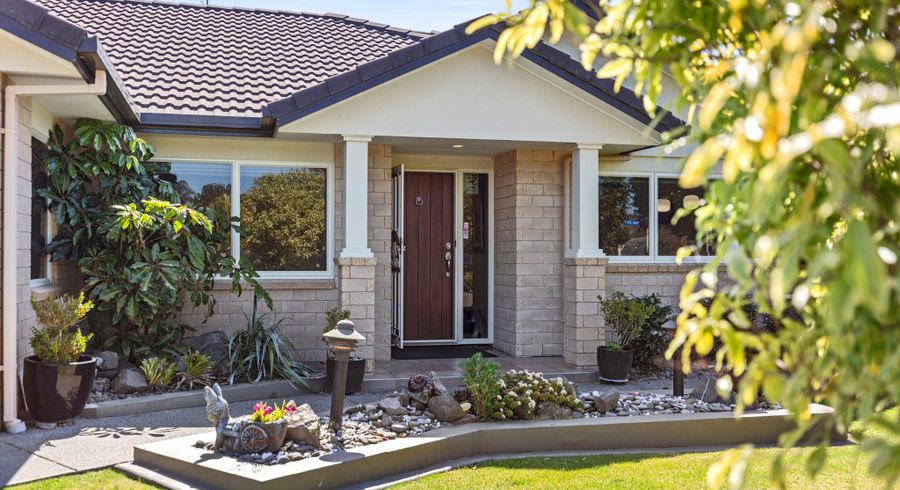  at 2 Aranui Drive, Papamoa Beach, Papamoa
