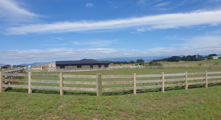  at 2 Roma Way, Waitarere Beach, Levin